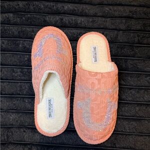 True Religion Coral Quilted Sparkle Logo Women's Slippers